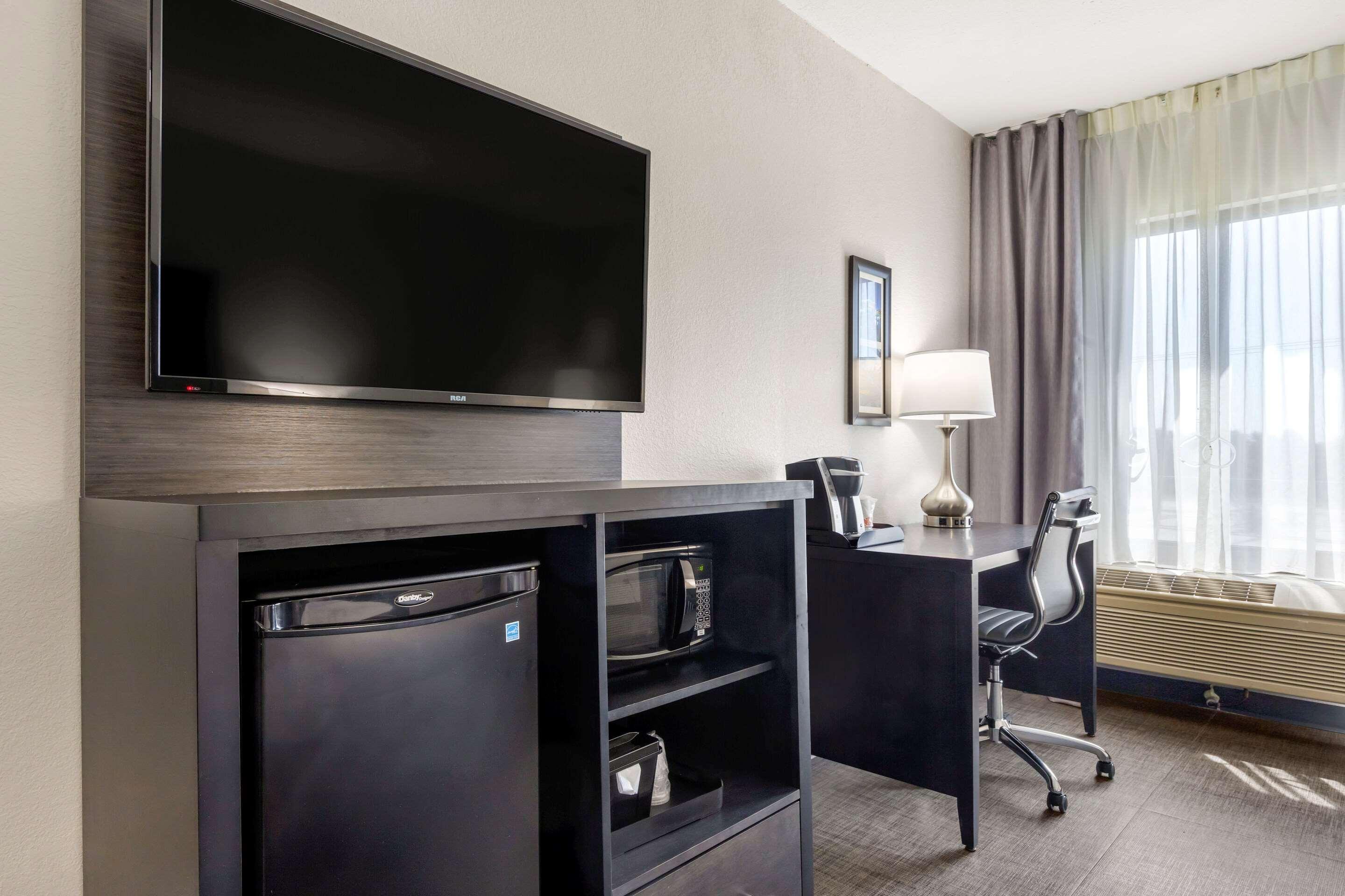 Comfort Inn & Suites Greer - Greenville Extérieur photo