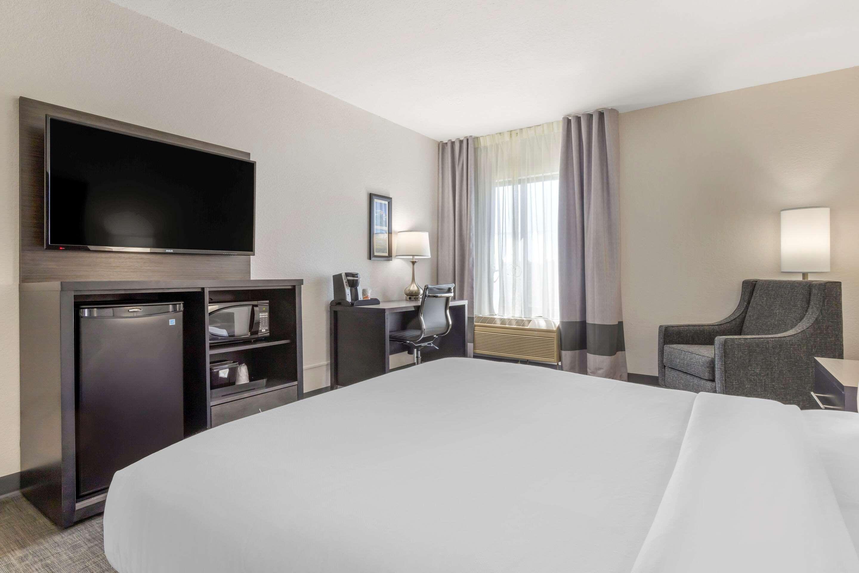 Comfort Inn & Suites Greer - Greenville Extérieur photo