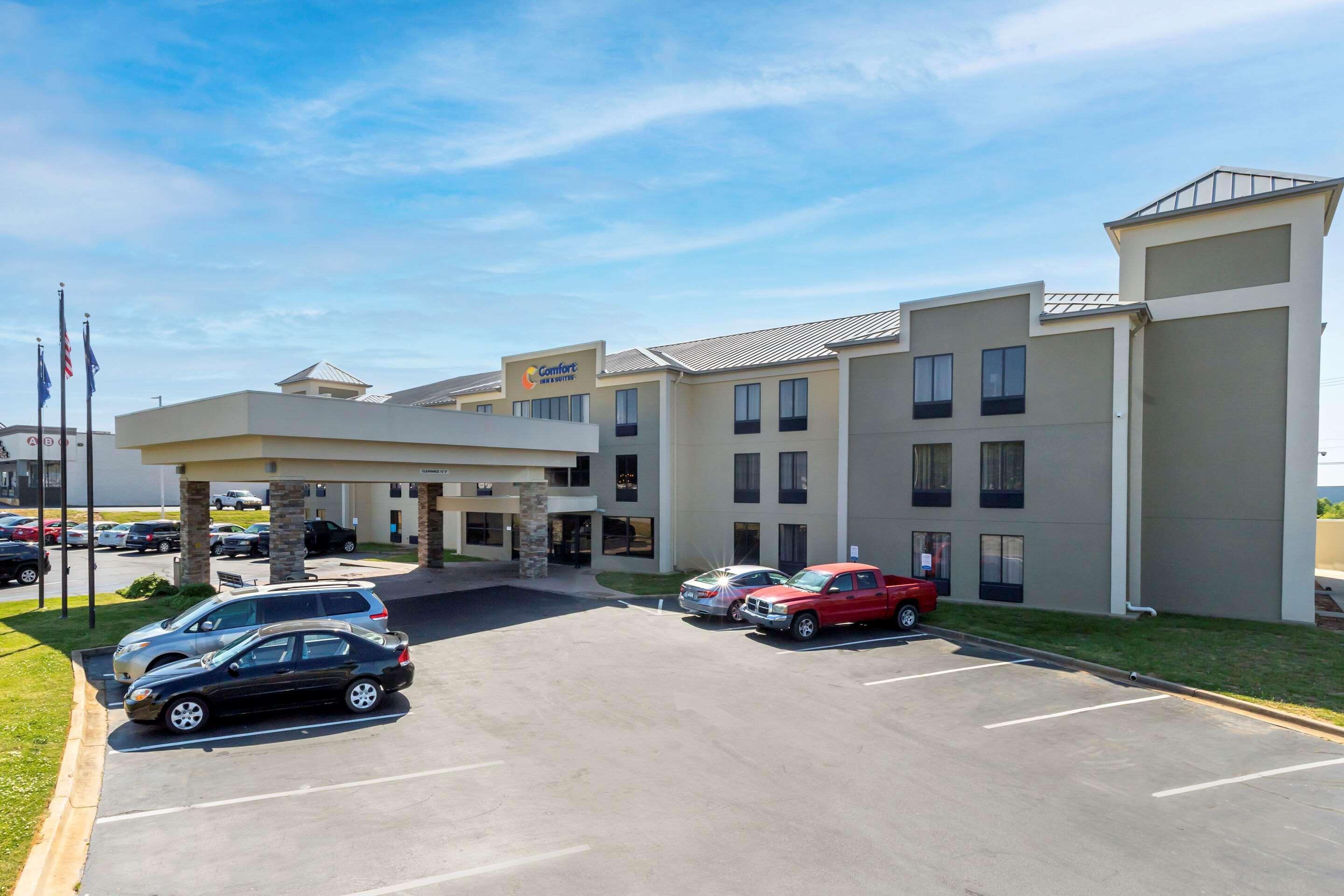Comfort Inn & Suites Greer - Greenville Extérieur photo